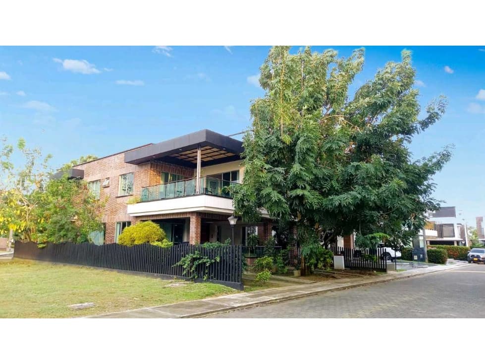 VENTA CASA APARTADO - 1