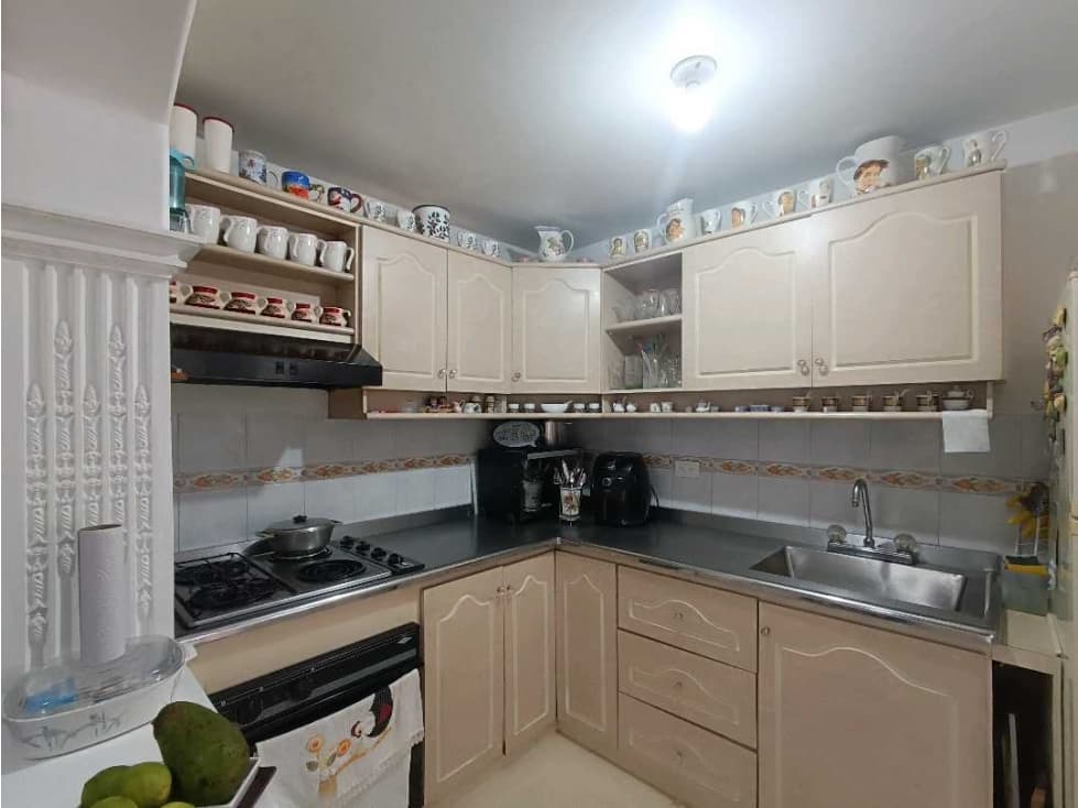 Venta Casa Con Renta Los Cedros Manizales - 1