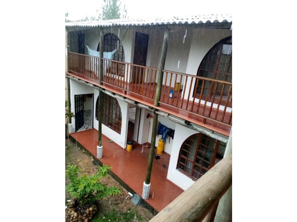 Venta Hostal Turístico Obelisco Puerto Lopez - 1