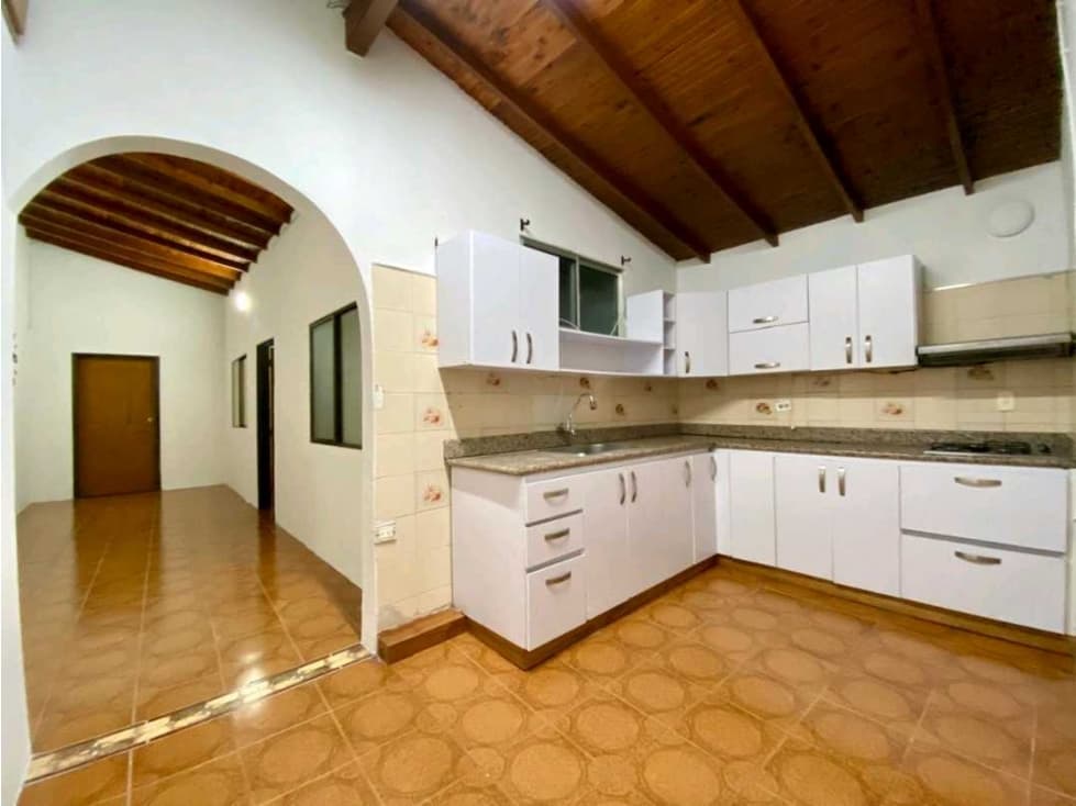 Venta de apartamento en Santa Monica (La América) - 1