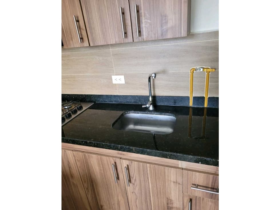 Venta de apartamento.Via san antonio de prado. Barrio el vergel. - 1