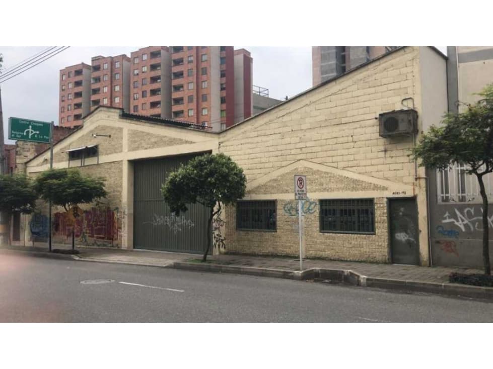 VENTA DE BODEGA EN ENVIGADO SECTOR LA PAZ - 1