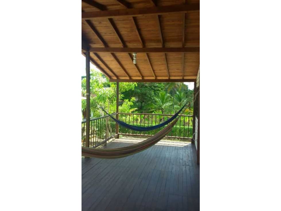 VENTA DE CABAÑA EN MOÑITOS CÓRDOBA - 1