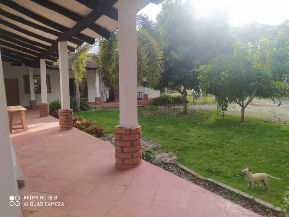 Venta de Casa Campestre a 8 Minutos de Montería, vía Planeta Rica - 1