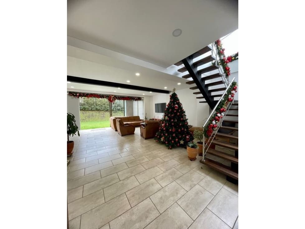 Venta de casa de dos niveles en el Retiro , Antioquia - 1