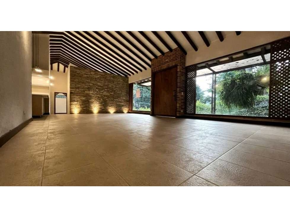 VENTA DE CASA EN LA LOMA DE LAS BRUJAS DE UN NIVEL. - 1