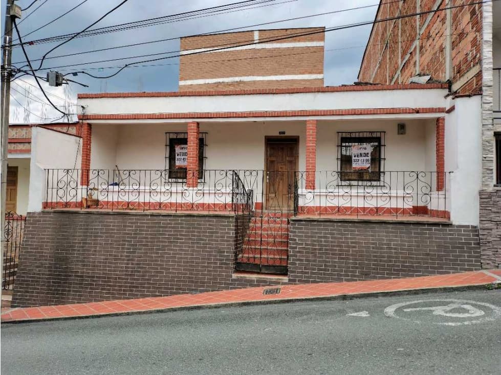 VENTA DE CASA LOTE EN LA ESTRELLA A 3 CUADRAS DEL PARQUE PRINCIPAL - 1