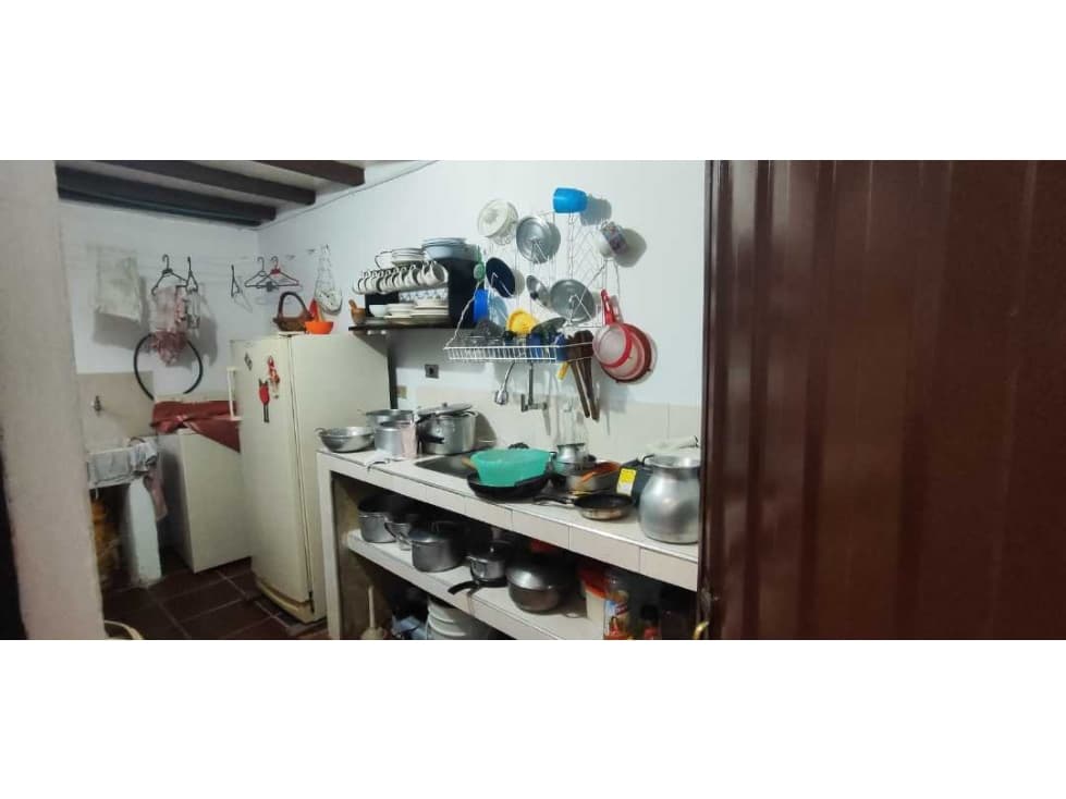 VENTA DE CASA URBANA DE 137 M2 EN 450 MILL EN LA MESA CUND - 1