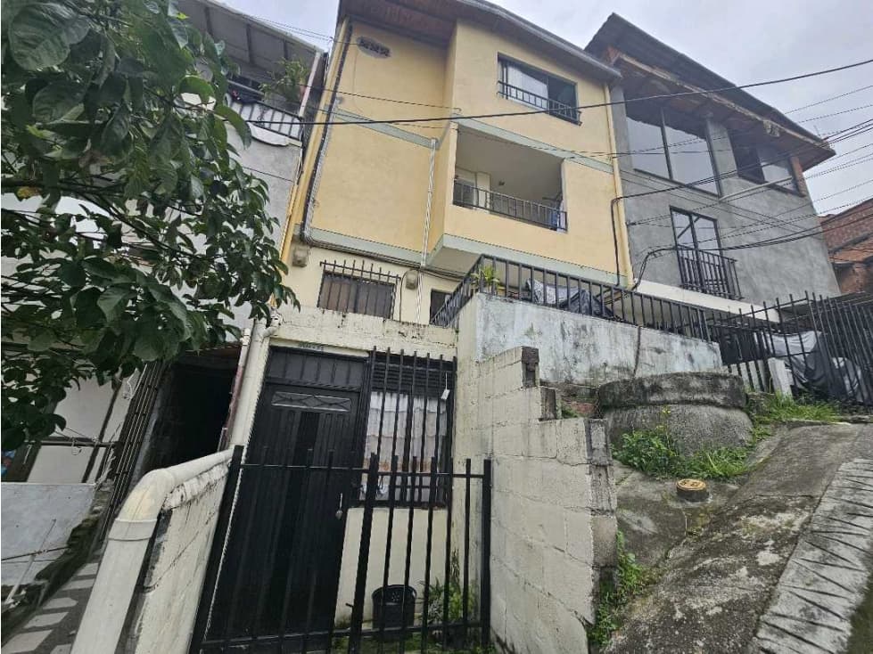 Venta de edificio en La Pradera, Floresta - 1