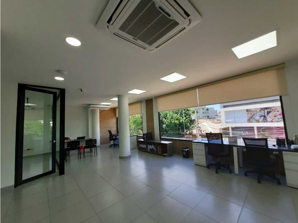 VENTA ALQUILER EDIFICIO COMERCIAL BARRANQUILLA COD7476844 - 1