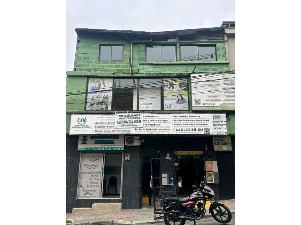 Venta Edificio locales Bello Centro - 1