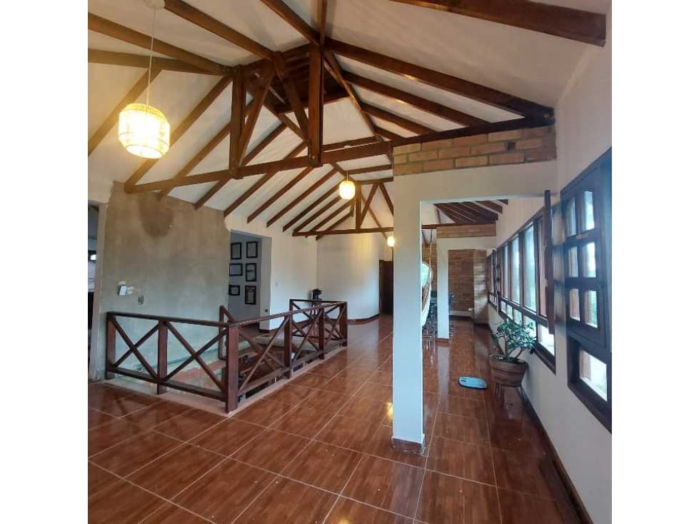 Venta Casa en la Venta Cajibío - Popayán terreno de 10.240Mts - 1