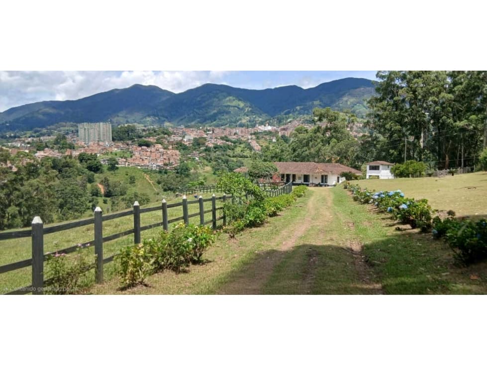 Venta Finca San Antonio de Prado. 29.86 cuadras - 1