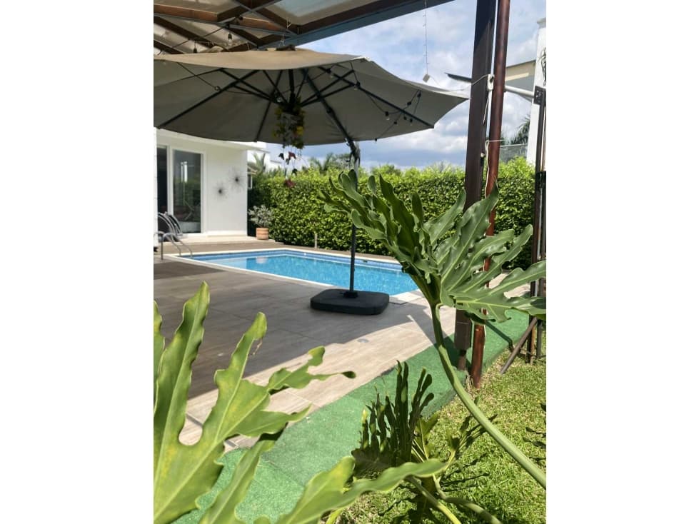 VENTA LINDA CASA CAMPESTRE VILLAVICENCIO RESTREPO - 1