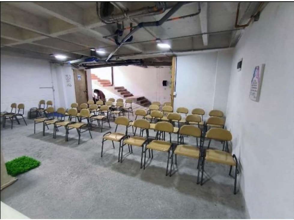 VENTA DE LOCAL COMERCIAL EN CALDAS ANTIOQUIA - 1