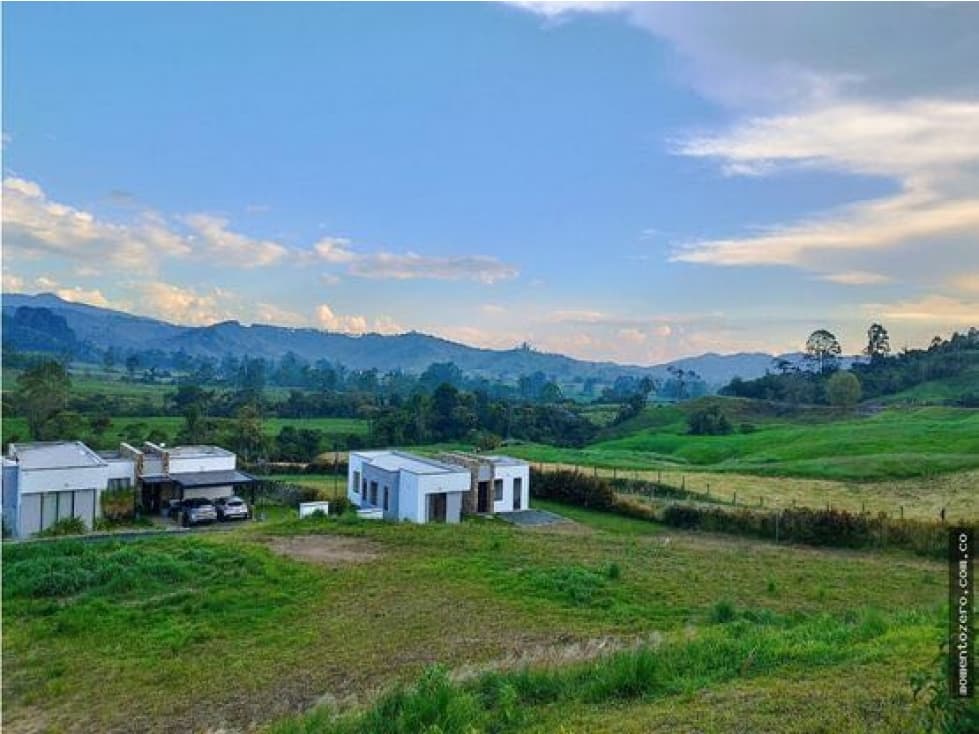 VENTA LOTE EN CONJUNTO CERRADO EN STA ROSA DE CABAL - 1