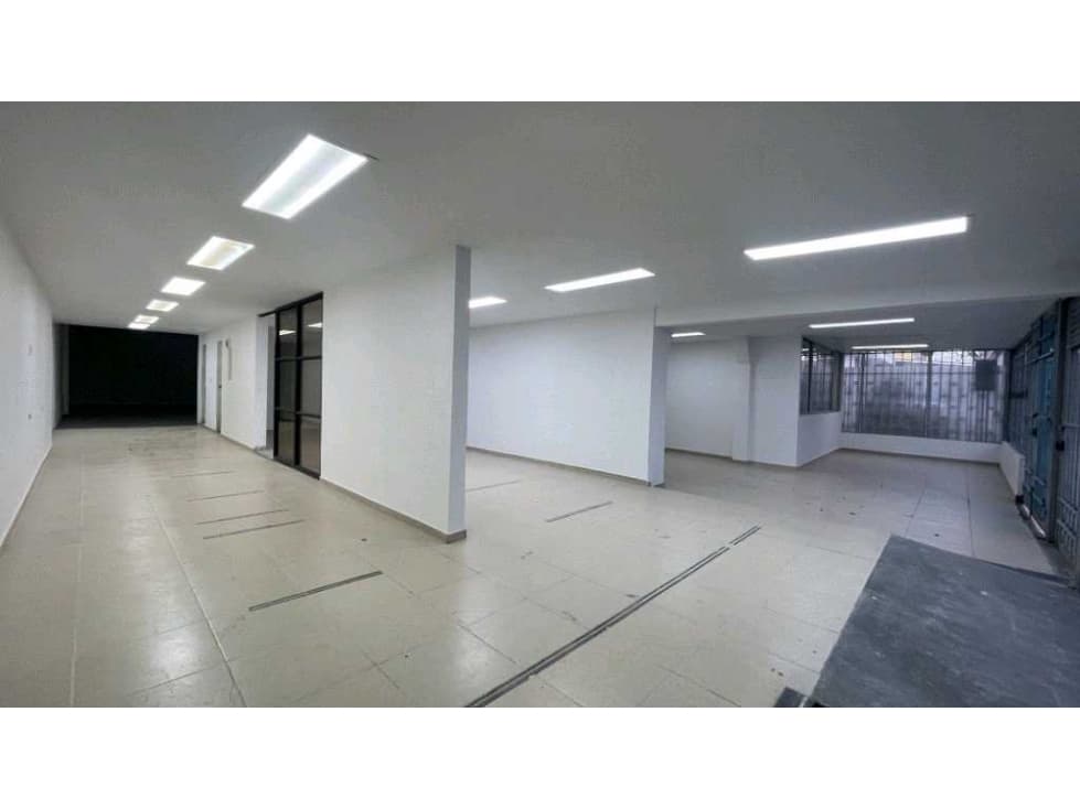Venta o Arriendo Casa Comercial Barrio Normandía - 1
