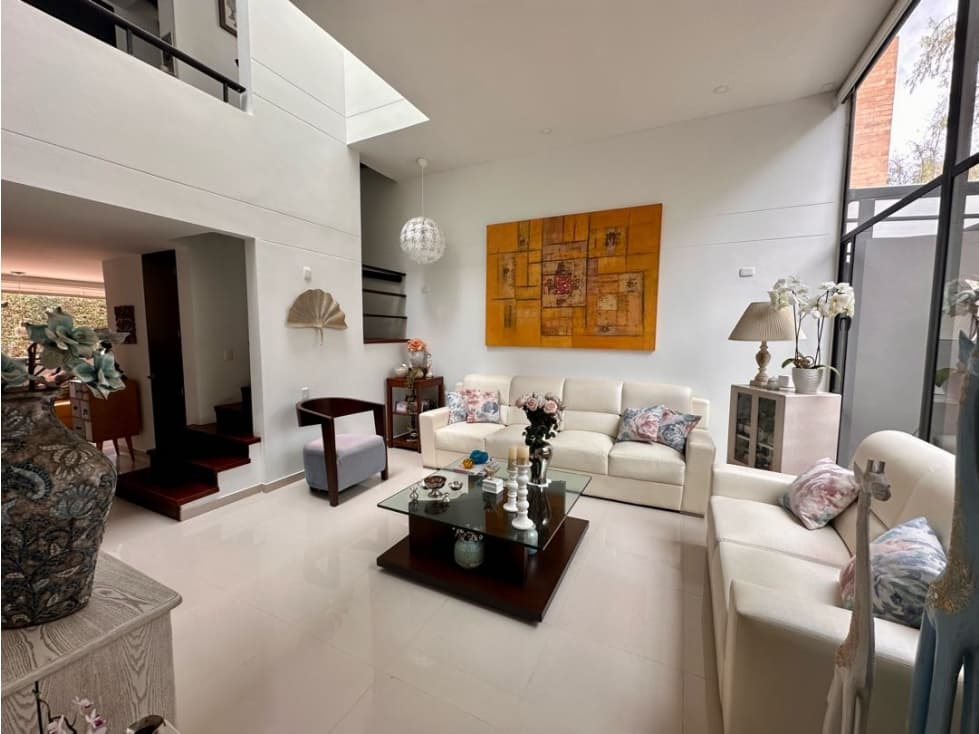 VENTA /PERMUTA CASA CAMPESTRE CONJ CERRADO GUAIMARAL, BOGOTA - 1