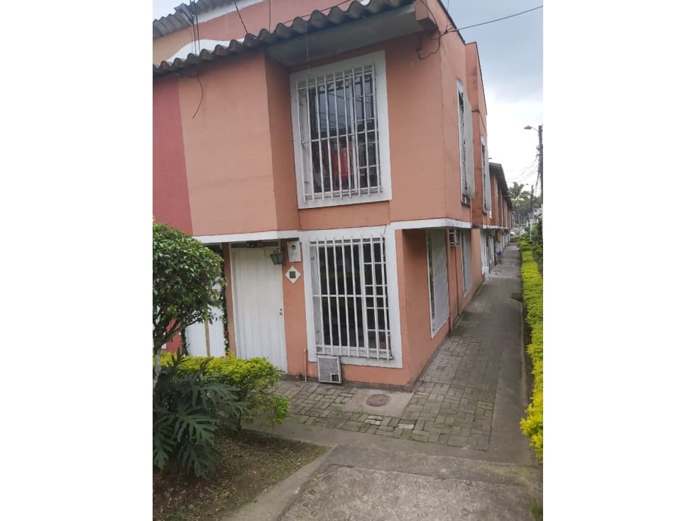 CASA EN RENTA BARRIO TEJARES DE LA LOMA, DOSQUEBRADAS. - 1