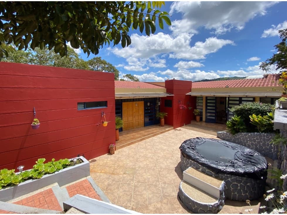 SE VENDE O PERMUTA HERMOSA CABAÑA CAMPESTRE - 1