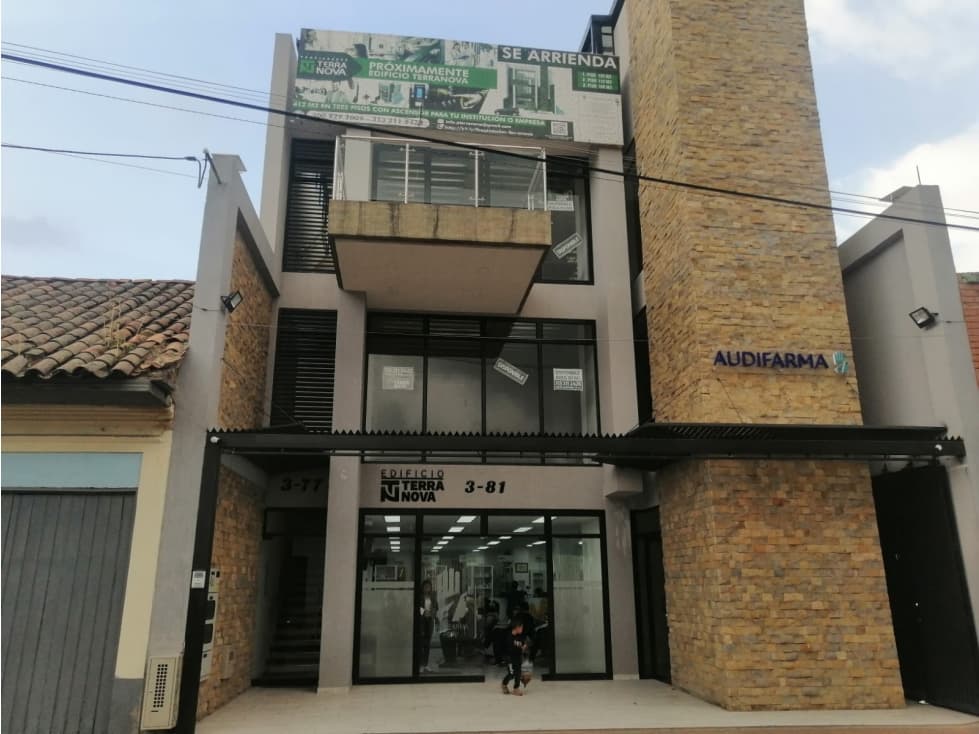 LOCALES EN ARRIENDO EDIFICIO TERRANOVA FACATATIVA - 1