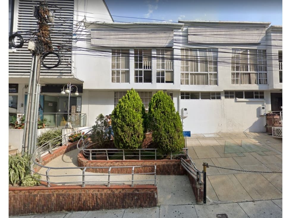 ARRIENDO CASA COMERCIAL DE DOS PISOS EN CAÑAVERAL COD:431 - 1