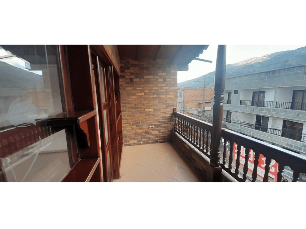 Venta de casa tercer piso en Girardota - 1