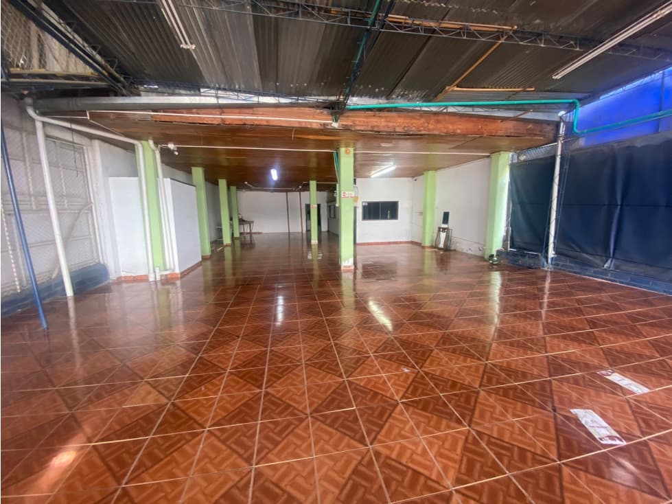 Bodega en arriendo B/ Sobre la Carrera 40 - 1