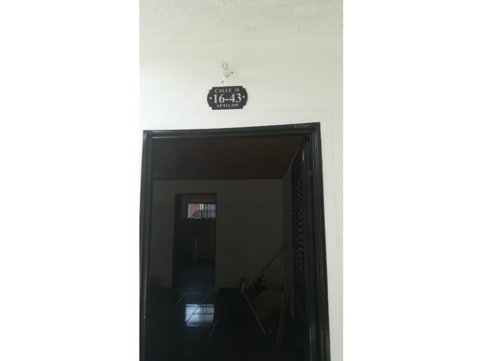 Vendo Hermoso Apartamento En El Barrio Comuneros - 1