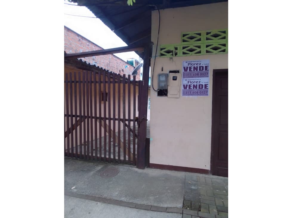 se vende lote de terreno mas vivienda - 1