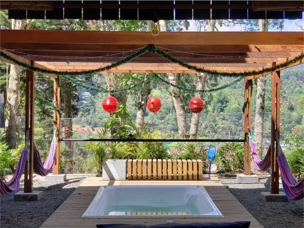 hostal para la venta en salento - 1