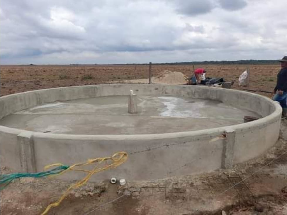 SE VENDE FINCA GANADERA DE 1055 HECTAREAS A 76KM DE PAZ DE ARIPORO - 1