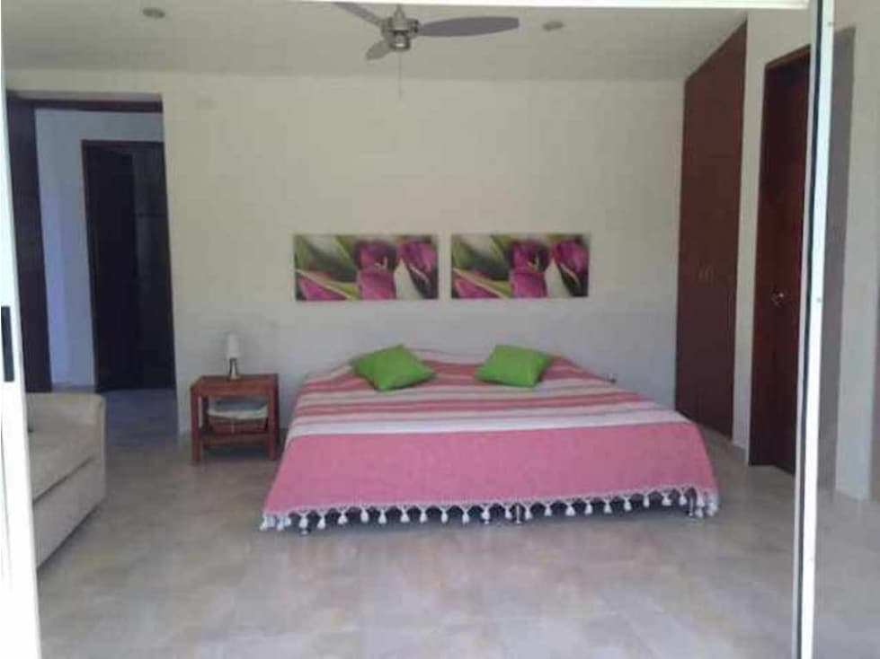 casa Ceron en condominio en Apulo - 1