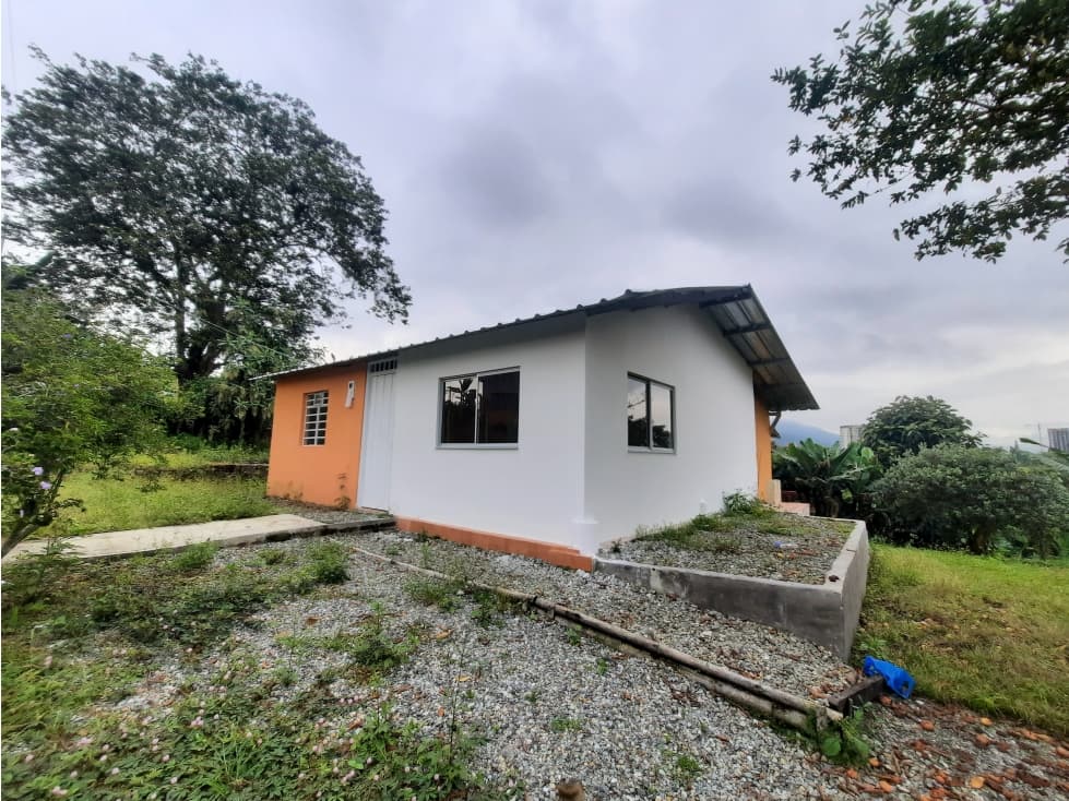 CASA SECTOR RIOBAMBA EL DANUBIO - 1