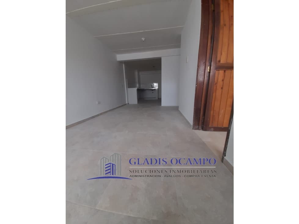 Apartaestudio central, primer piso - 1