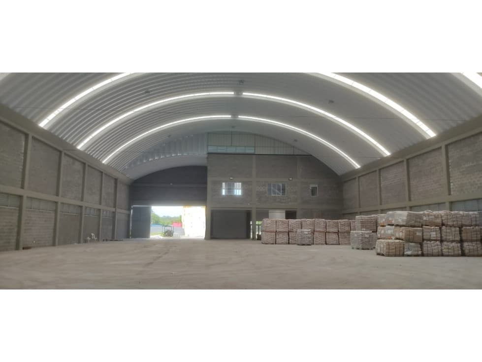 BODEGA INDUSTRIAL EN ARRIENDO - VILLAVICENCIO - 1