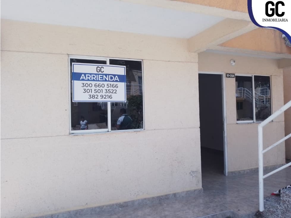 Se arrienda y se vende  casa / ciudadela santa sofia - 1