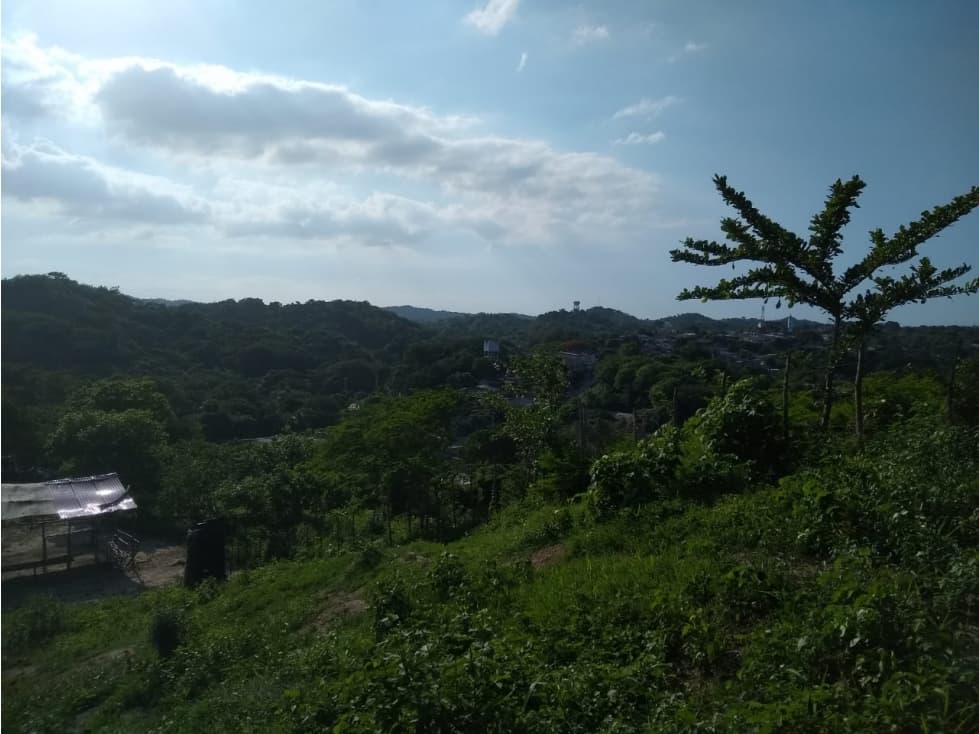 HERMOSOS LOTES EN USIACURI - 1