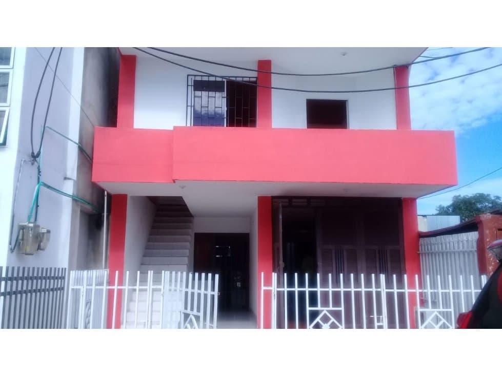 VIVIENDA BIFAMILIAR EN VENTA EN SAHAGÚN - 1