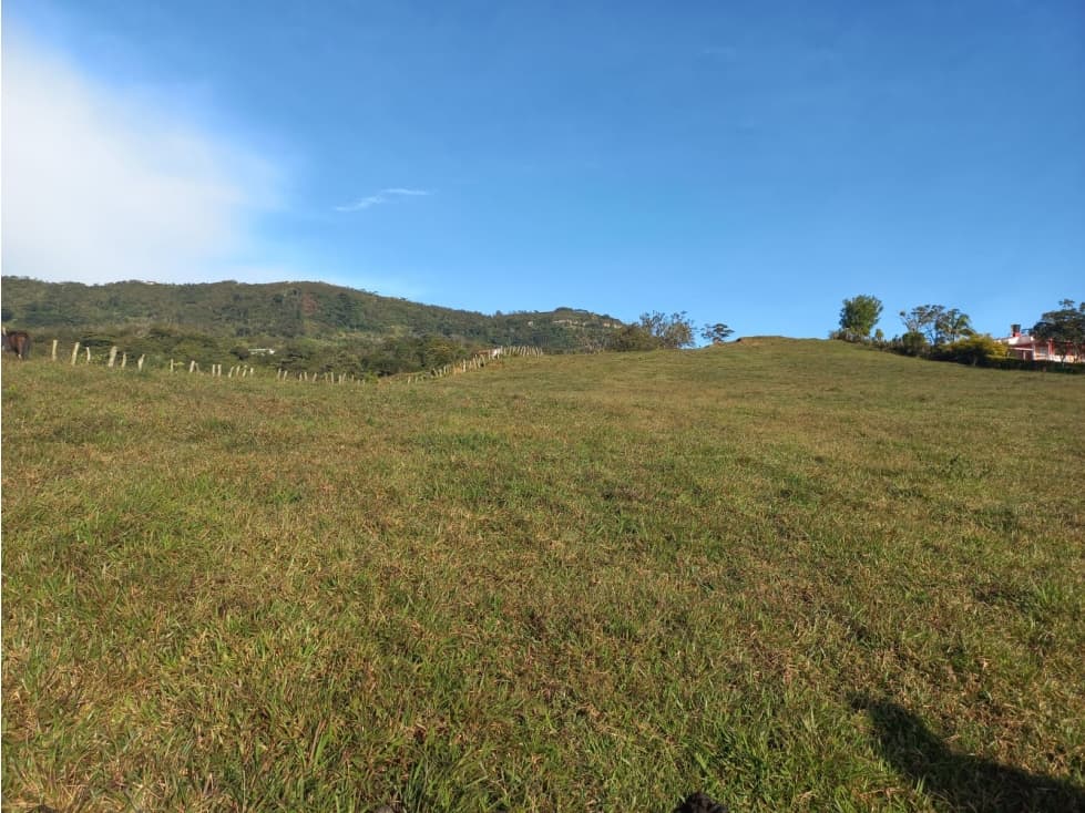 VENTA DE LOTE VEREDA POTRERO GRANDE - 1