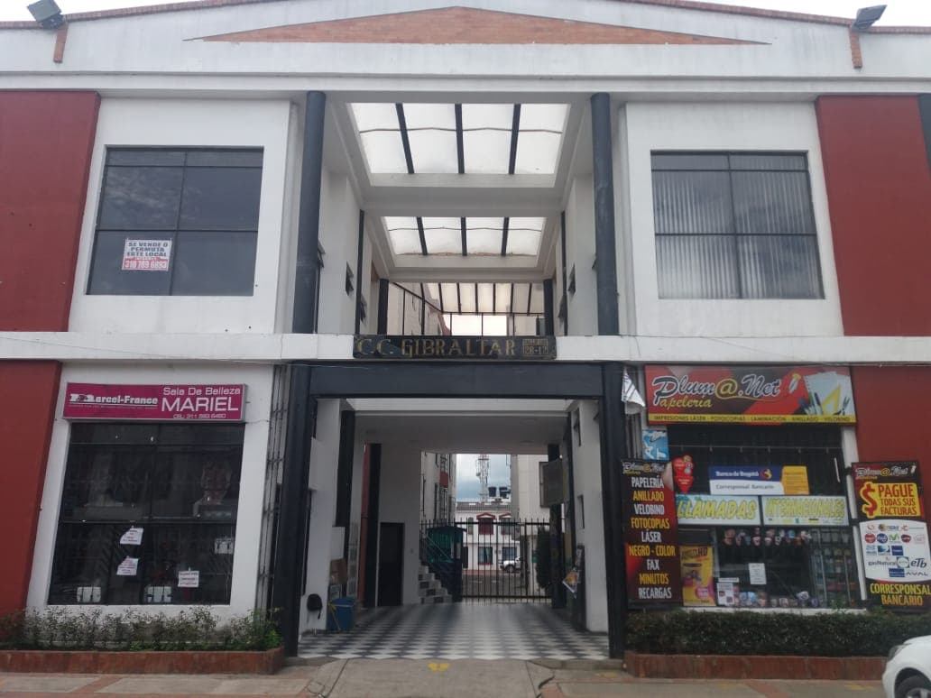 Venta Local   en Facatativá Cundinamarca. - 1