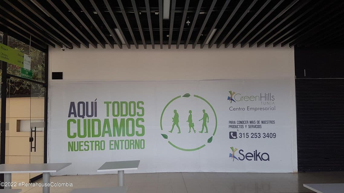 Comercial en  CC Green Hills RAH CO: 22-1830 - 1
