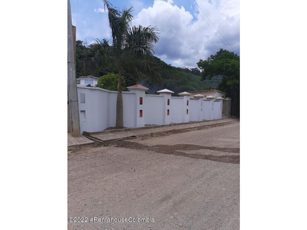 Lote en  Vereda Guacamayas(Apulo) S.G  23-431 - 1