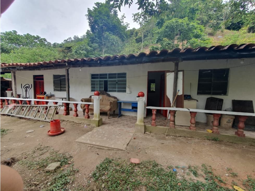 VENTA FINCA EN BARBOSA - 1