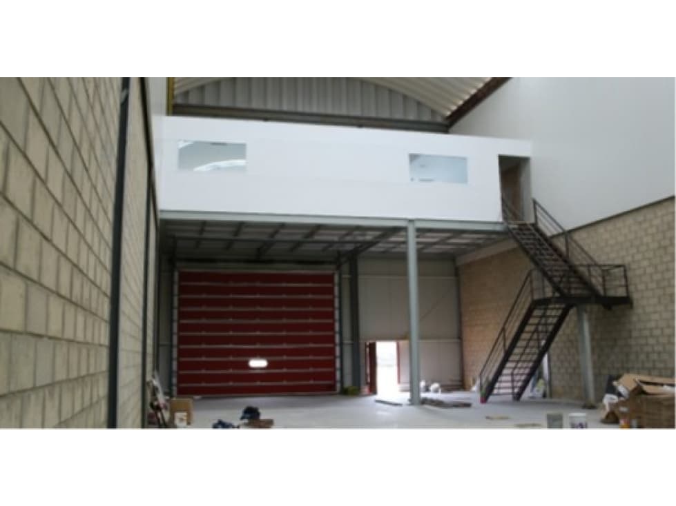 BODEGA EN ARRIENDO EN BARRANQUILLA-Juan MIna 961 m2 - 1