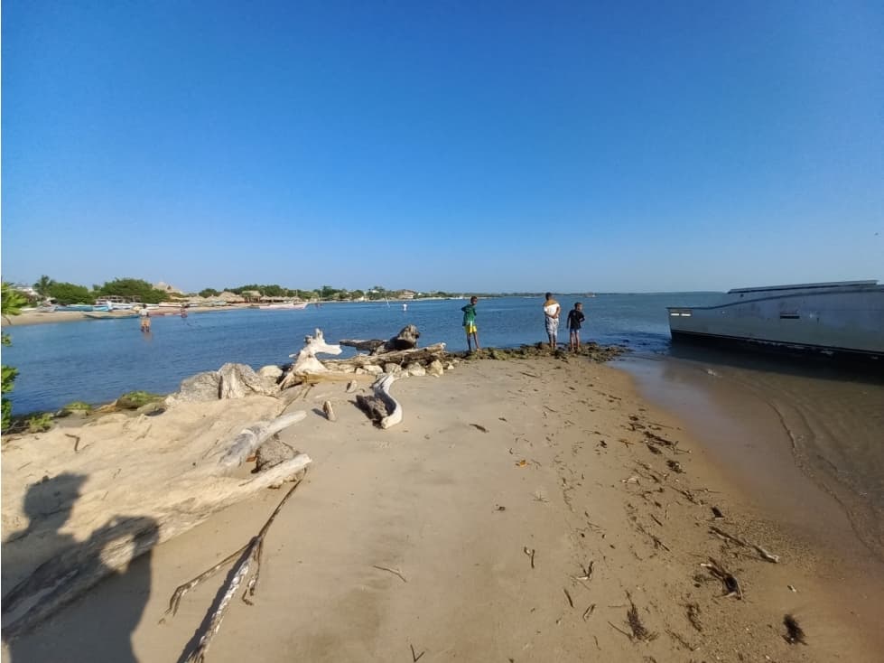 LOTE EN VENTA FRENTE A LA PLAYA - 1