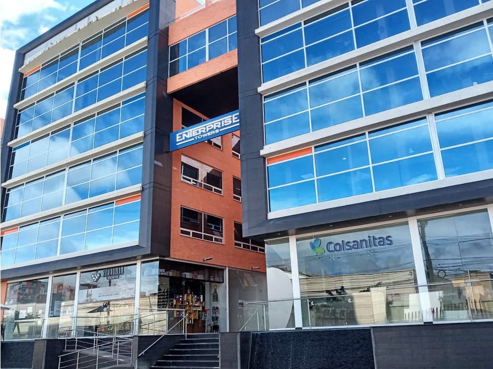 Tunja, Unicentro; oficina para estrenar, obra gris, 41 m2 - 1