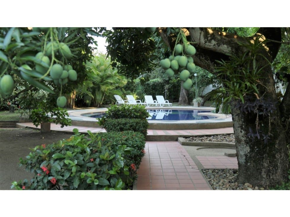 CASA CAMPESTRE EN CARMEN DE APICALA - 1