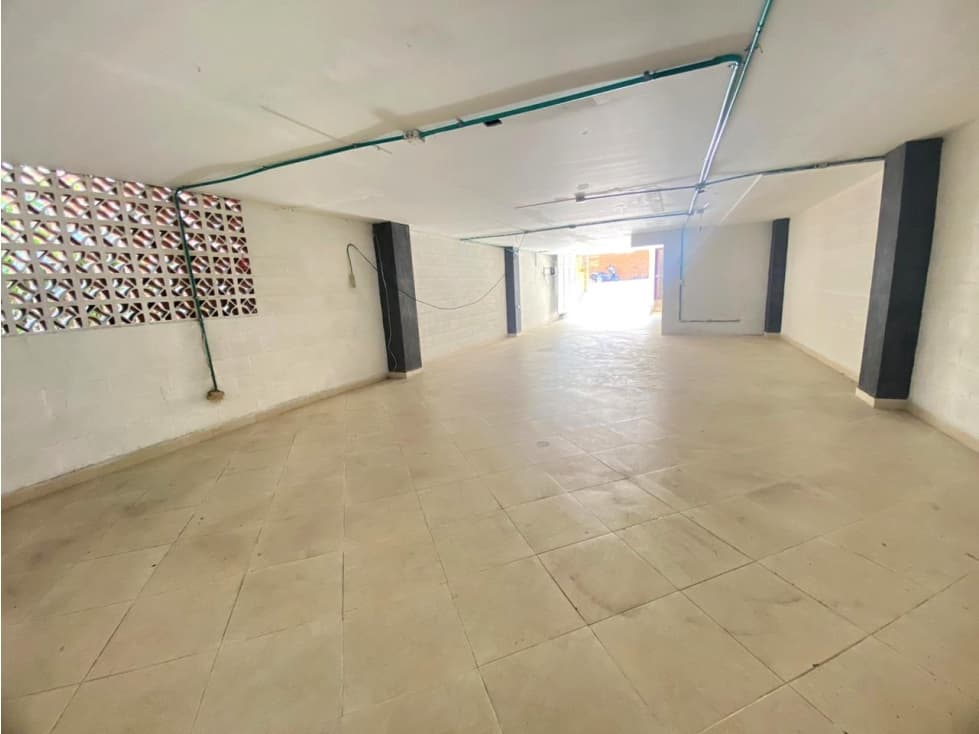 Local En Arriendo La Estrella Centro - 1