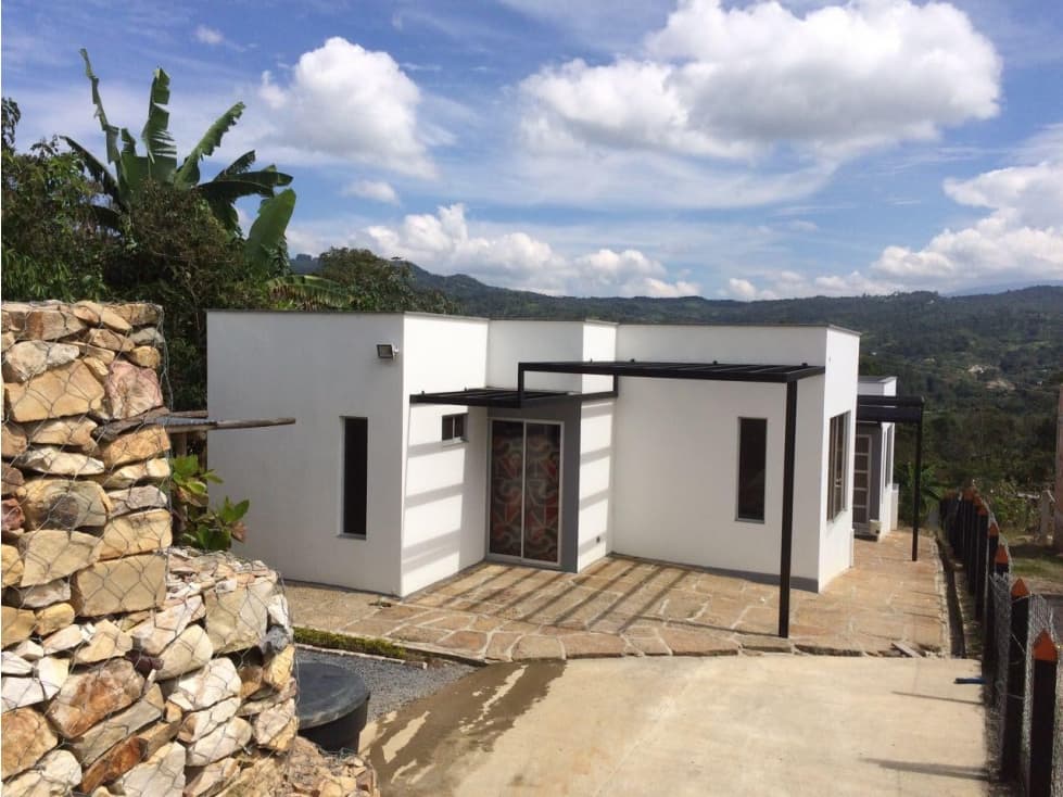 VENTA Casa/Finca en Moniquirá para estrenar - 1